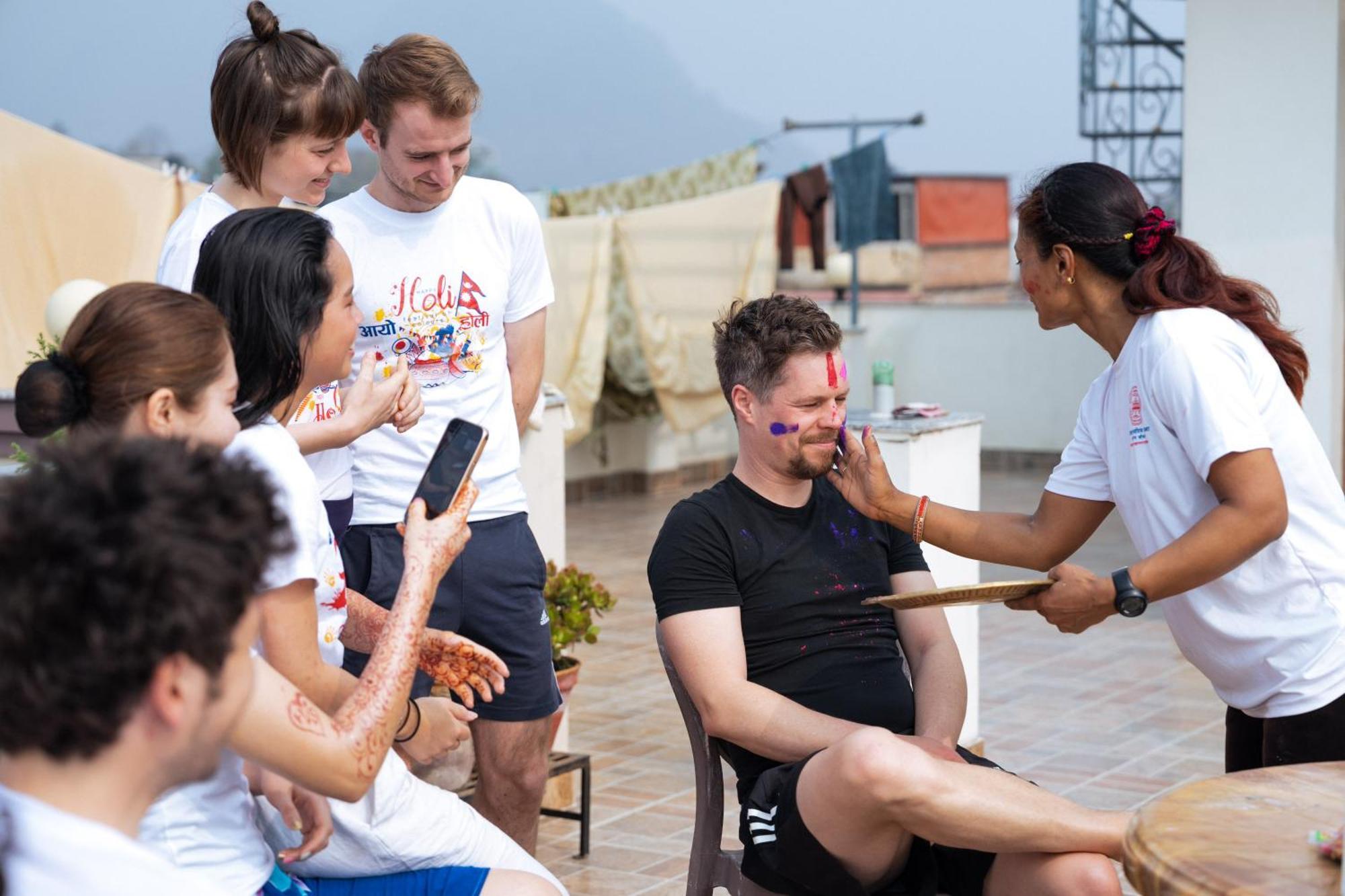 Shine Homestay Famille Francophone - Shine Home And Apartment Катманду Экстерьер фото